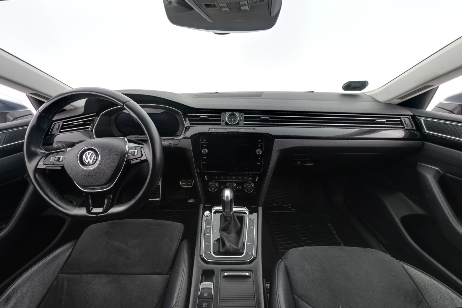 VOLKSWAGEN Arteon 2018