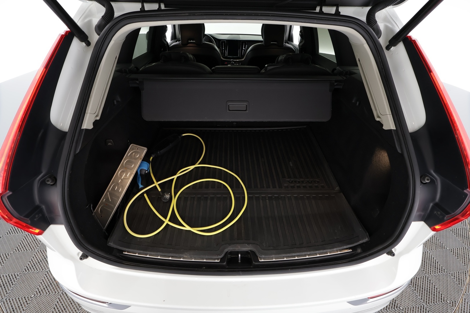 VOLVO XC60 2020