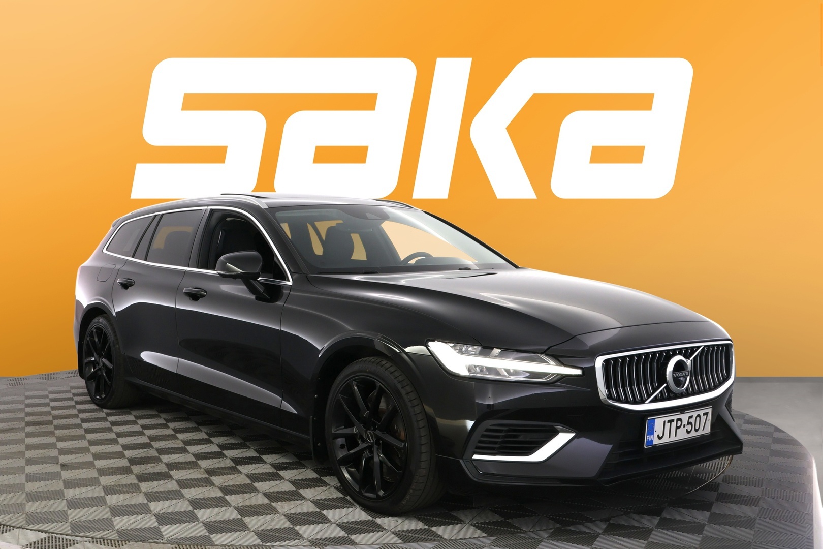 VOLVO V60 2021