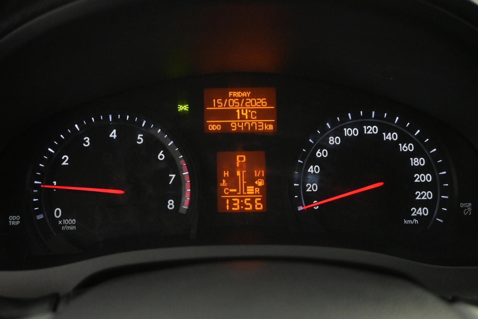 TOYOTA Avensis 2014