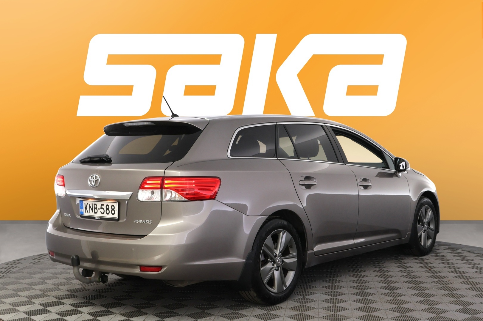 TOYOTA Avensis 2014