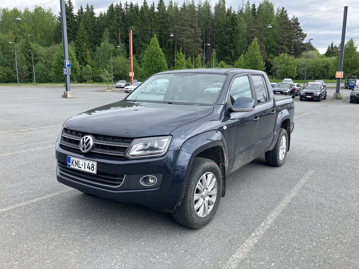 VOLKSWAGEN Amarok 2016