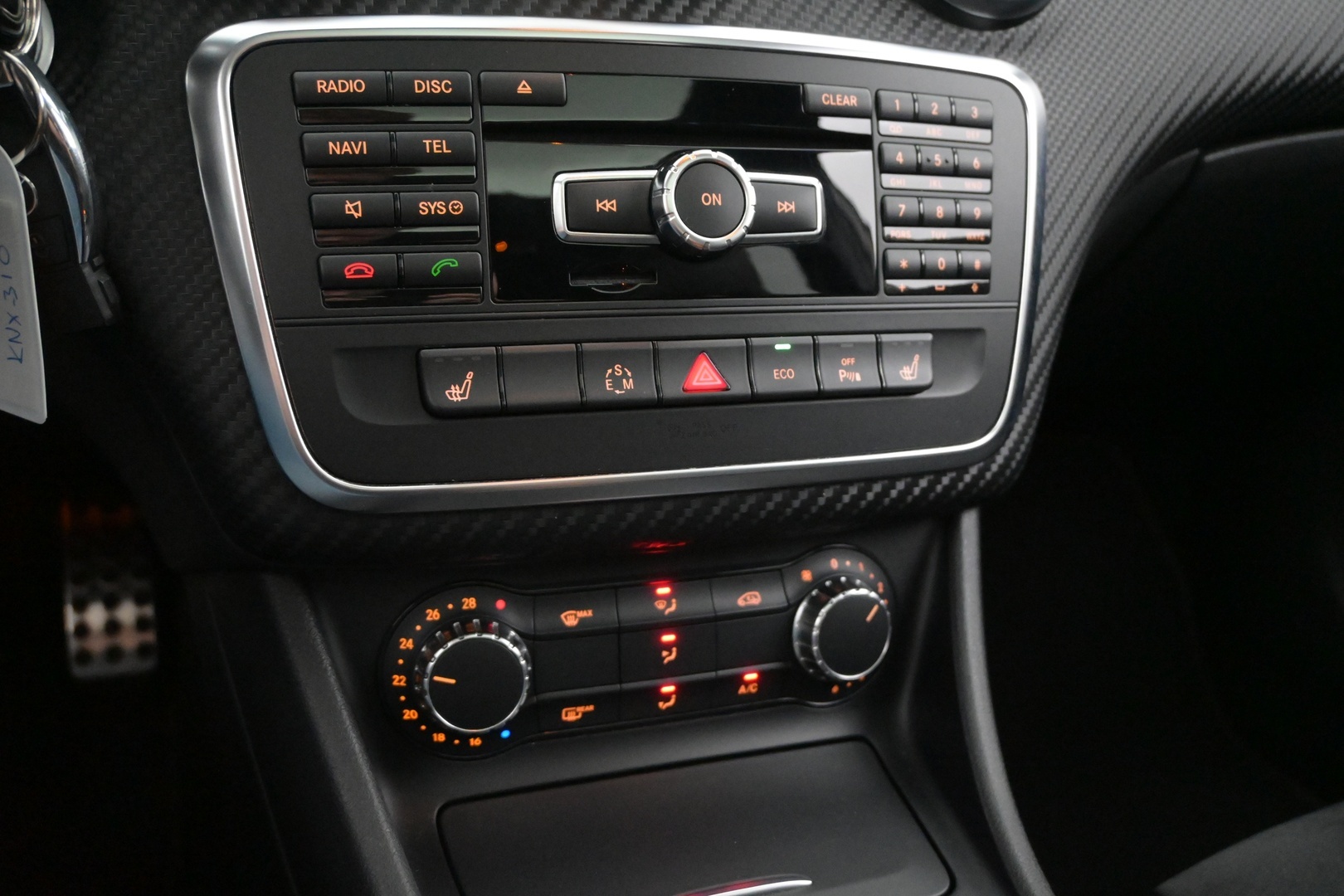 MERCEDES-BENZ A 2013