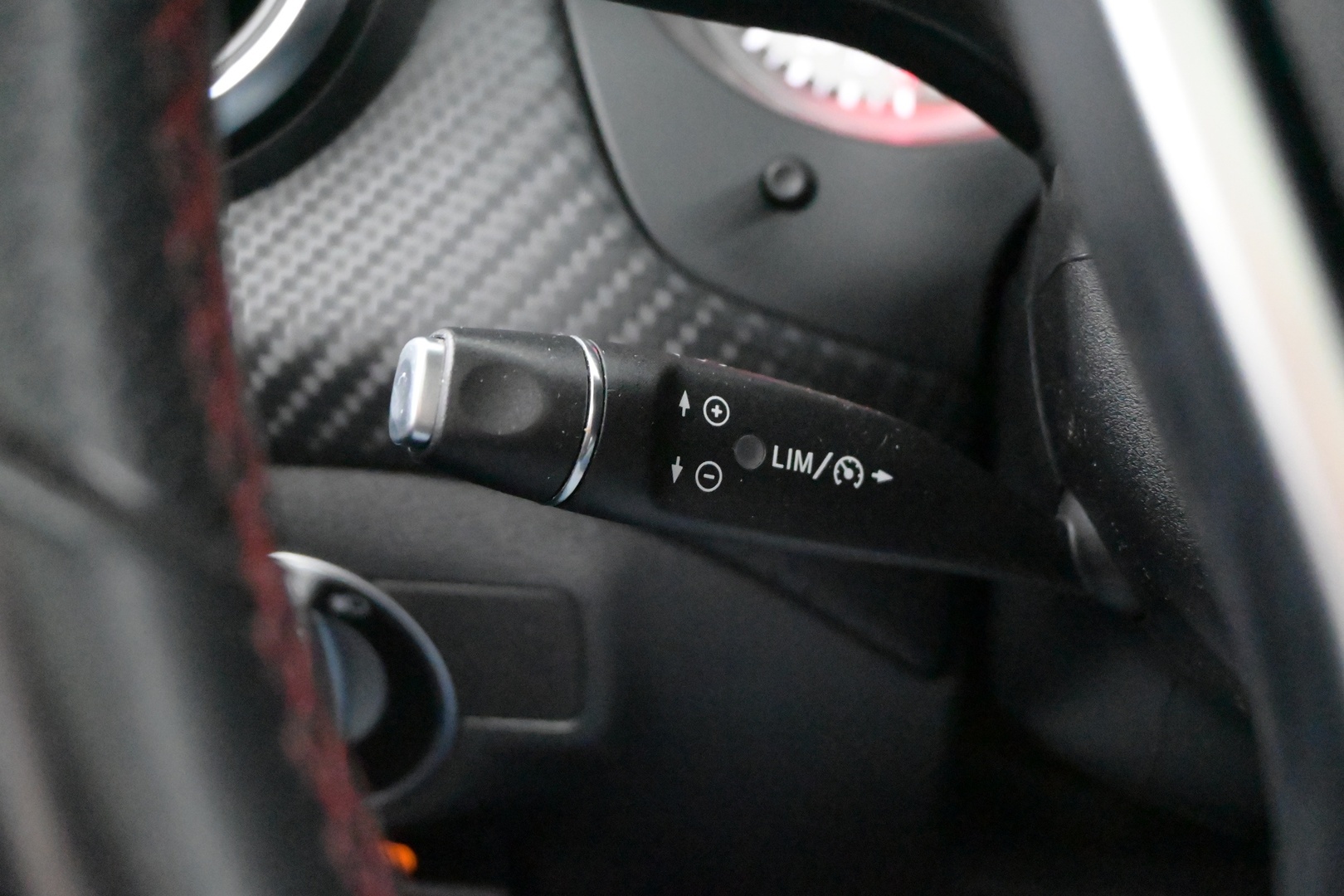 MERCEDES-BENZ A 2013