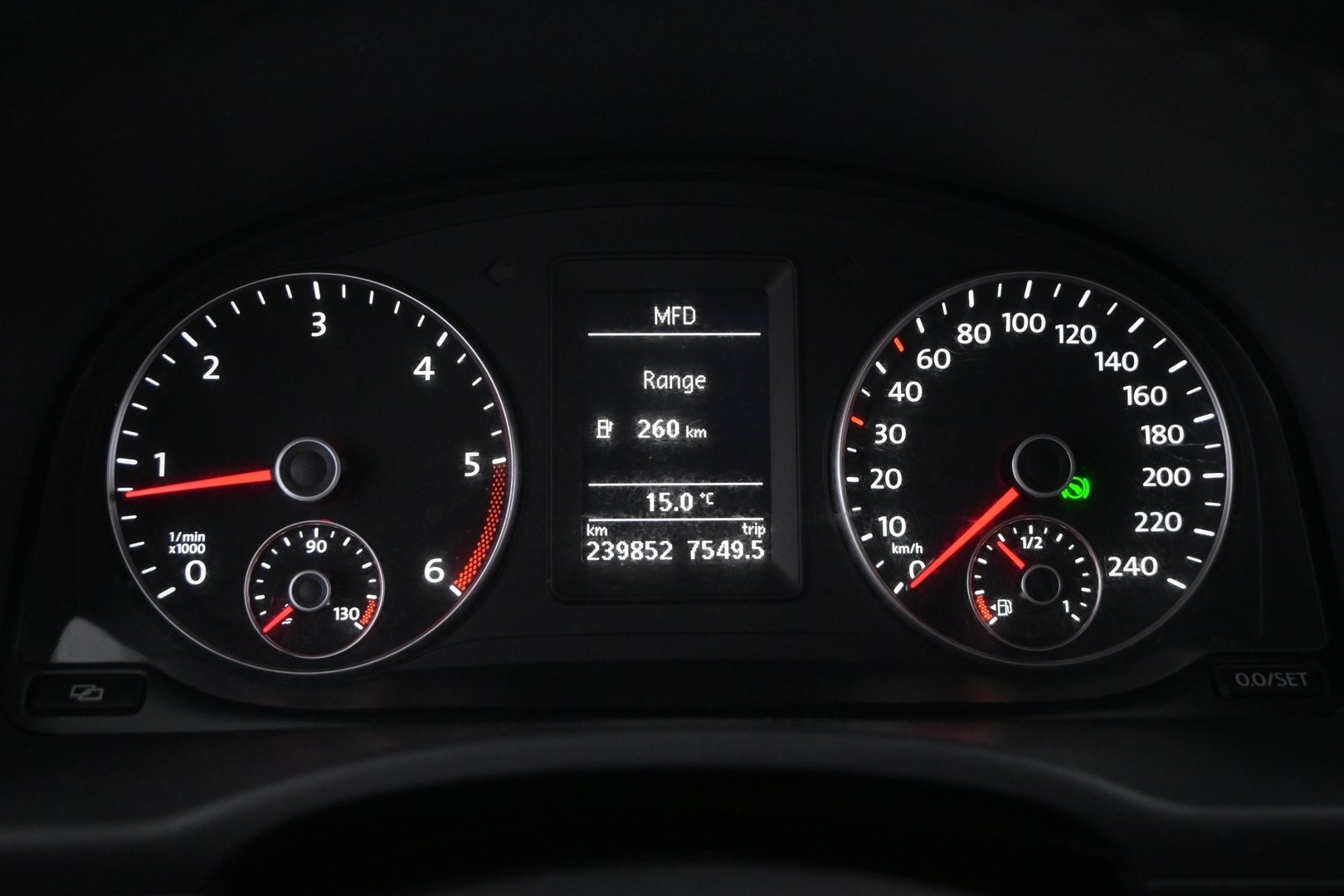 VOLKSWAGEN Caddy Maxi 2012