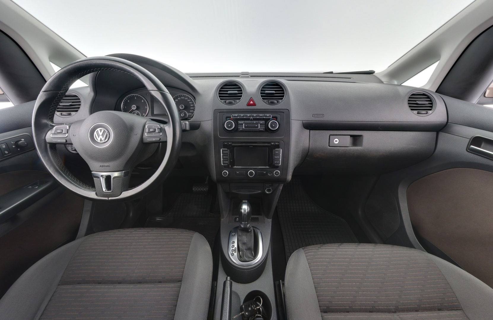 VOLKSWAGEN Caddy Maxi 2012