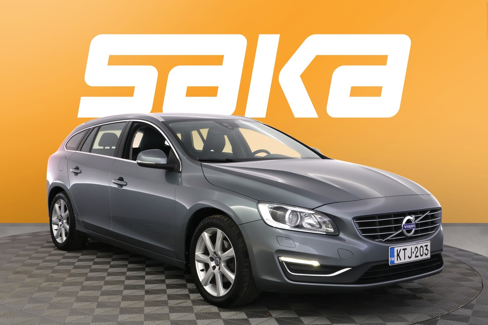 VOLVO V60 2018