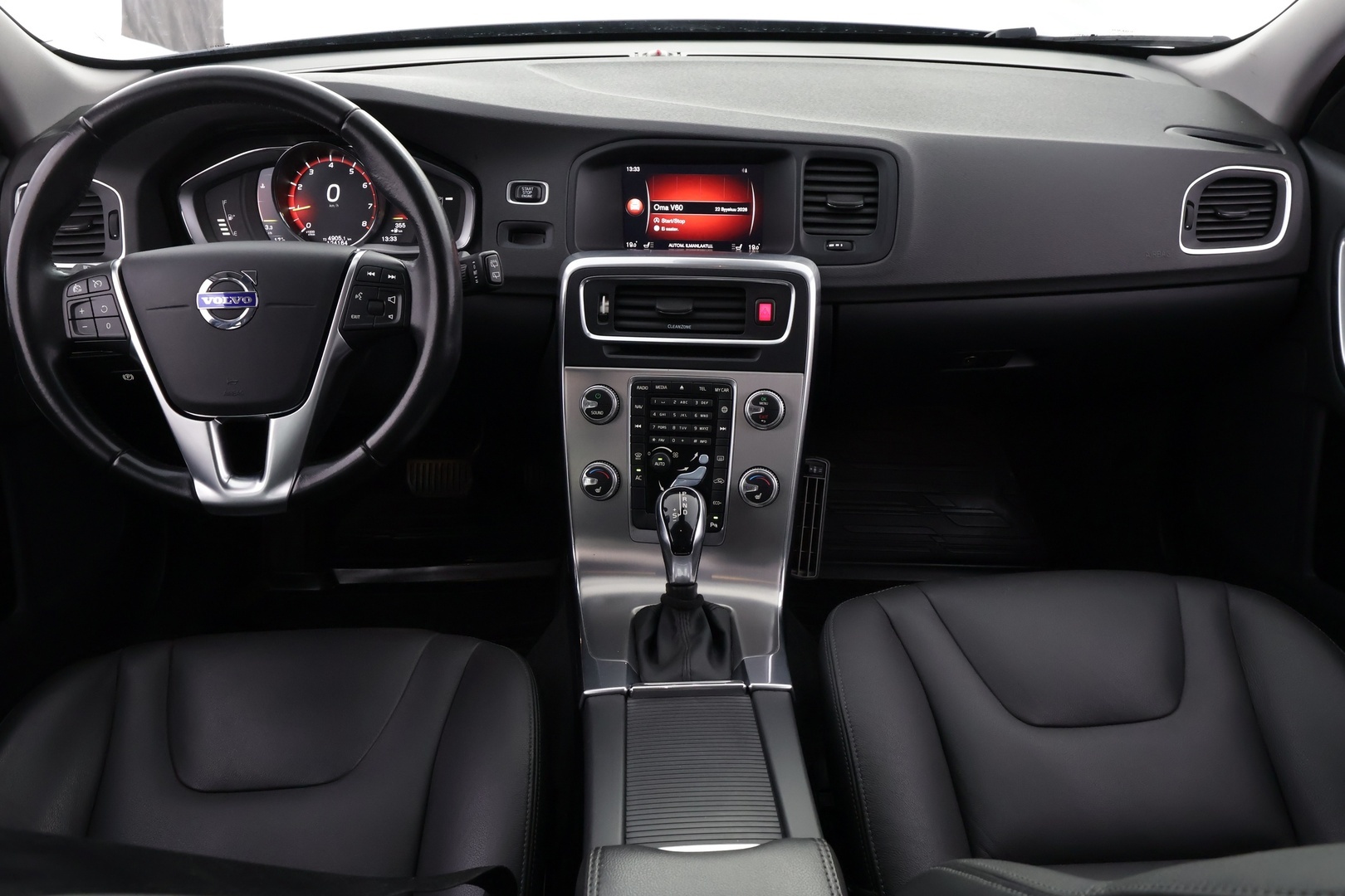 VOLVO V60 2018