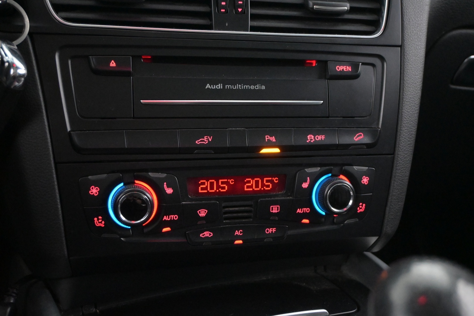 AUDI Q5 2012