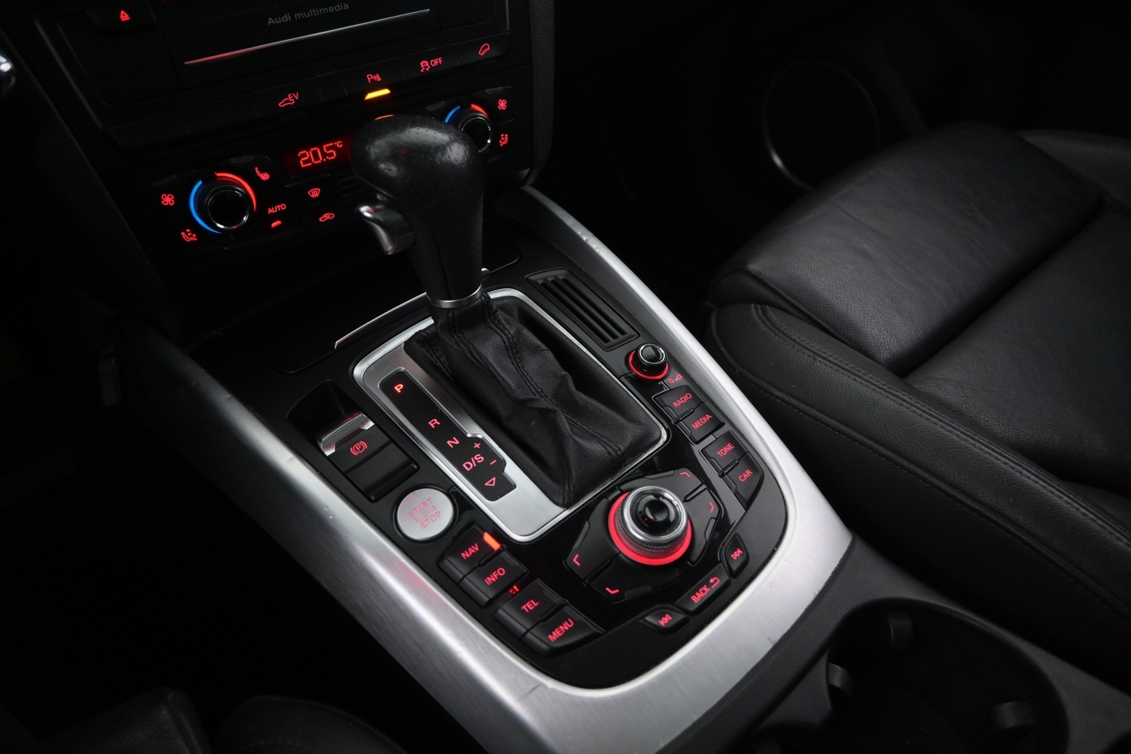 AUDI Q5 2012
