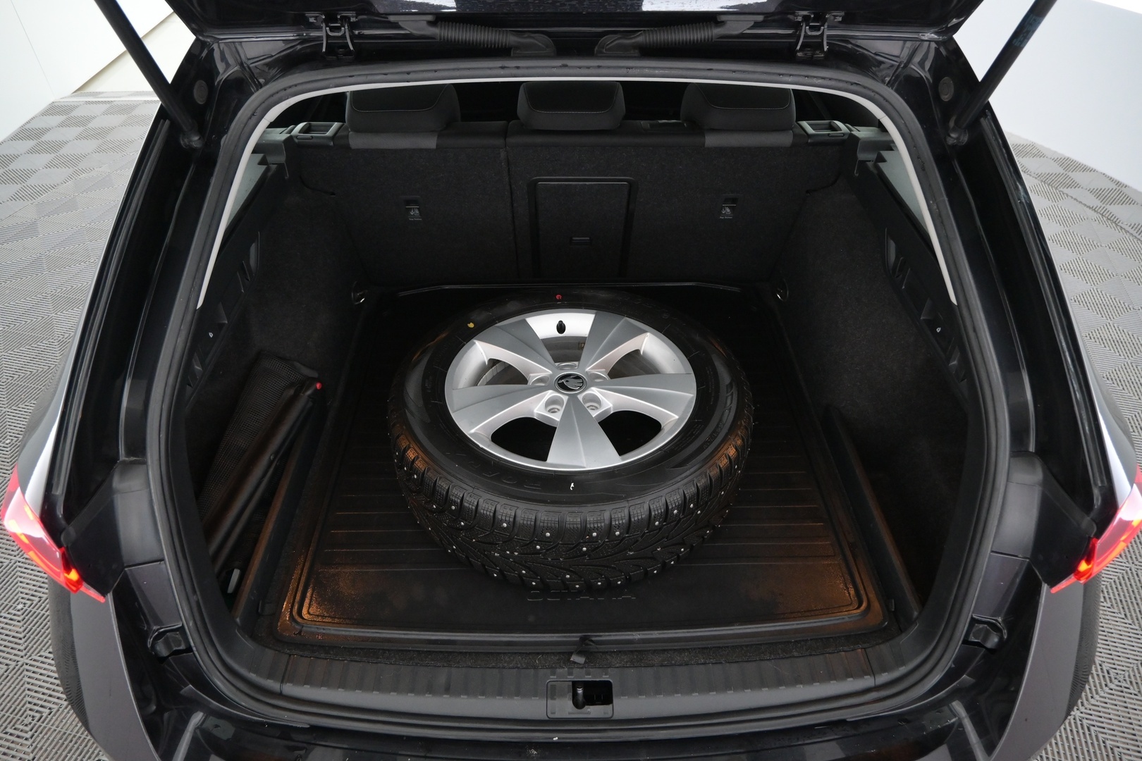 SKODA Octavia 2021
