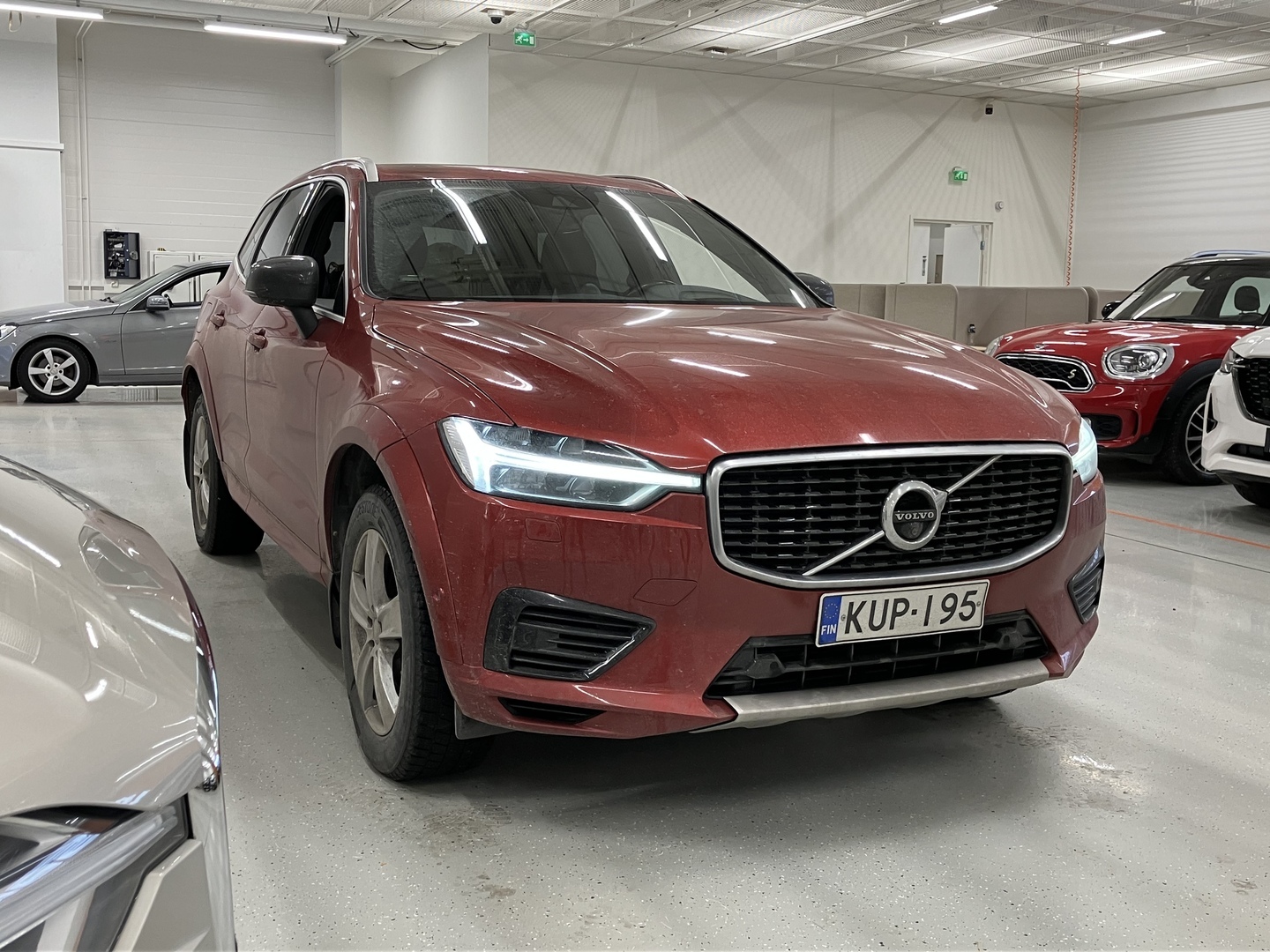 VOLVO XC60 2018