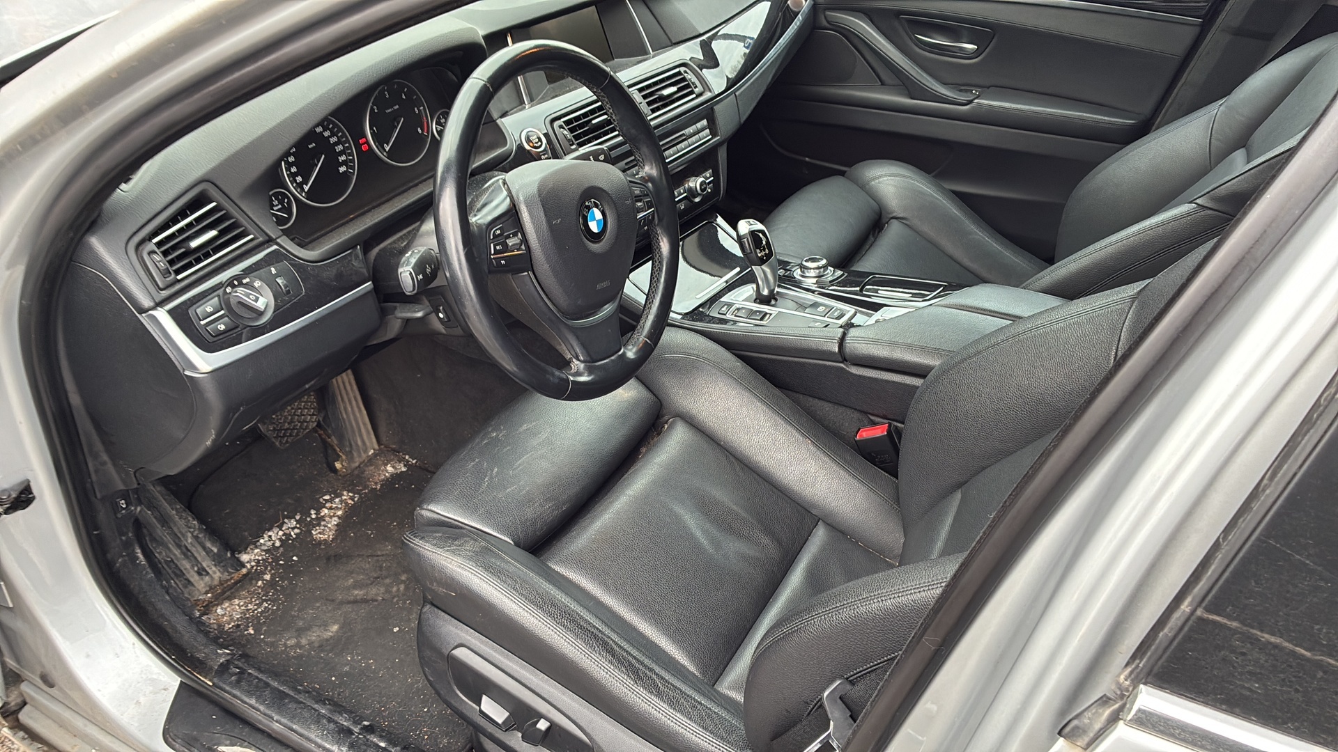BMW 518 2015