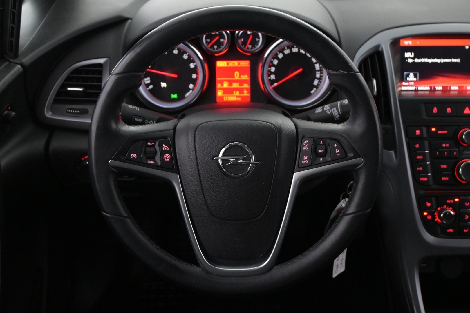 OPEL Astra 2015