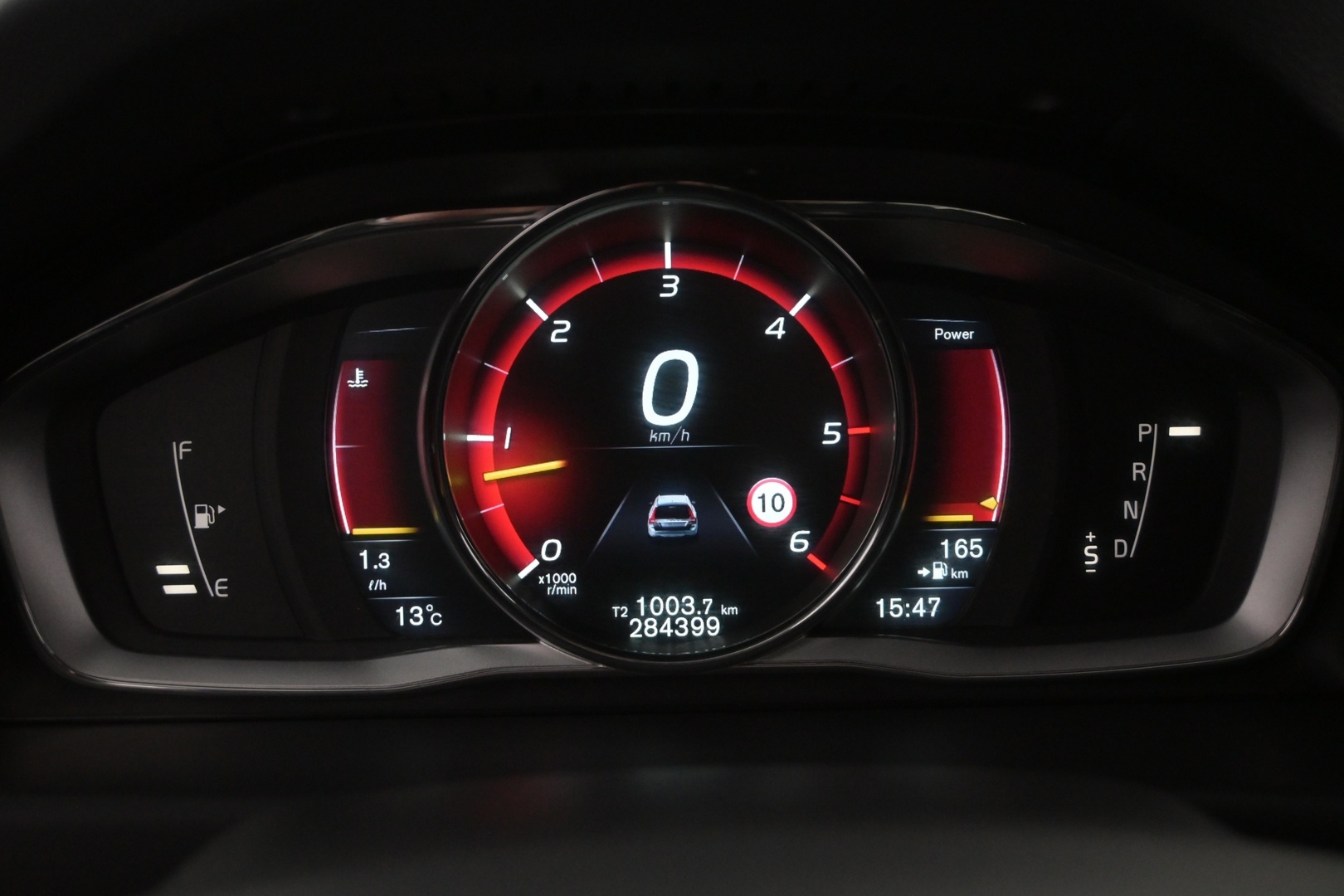 VOLVO XC70 2016