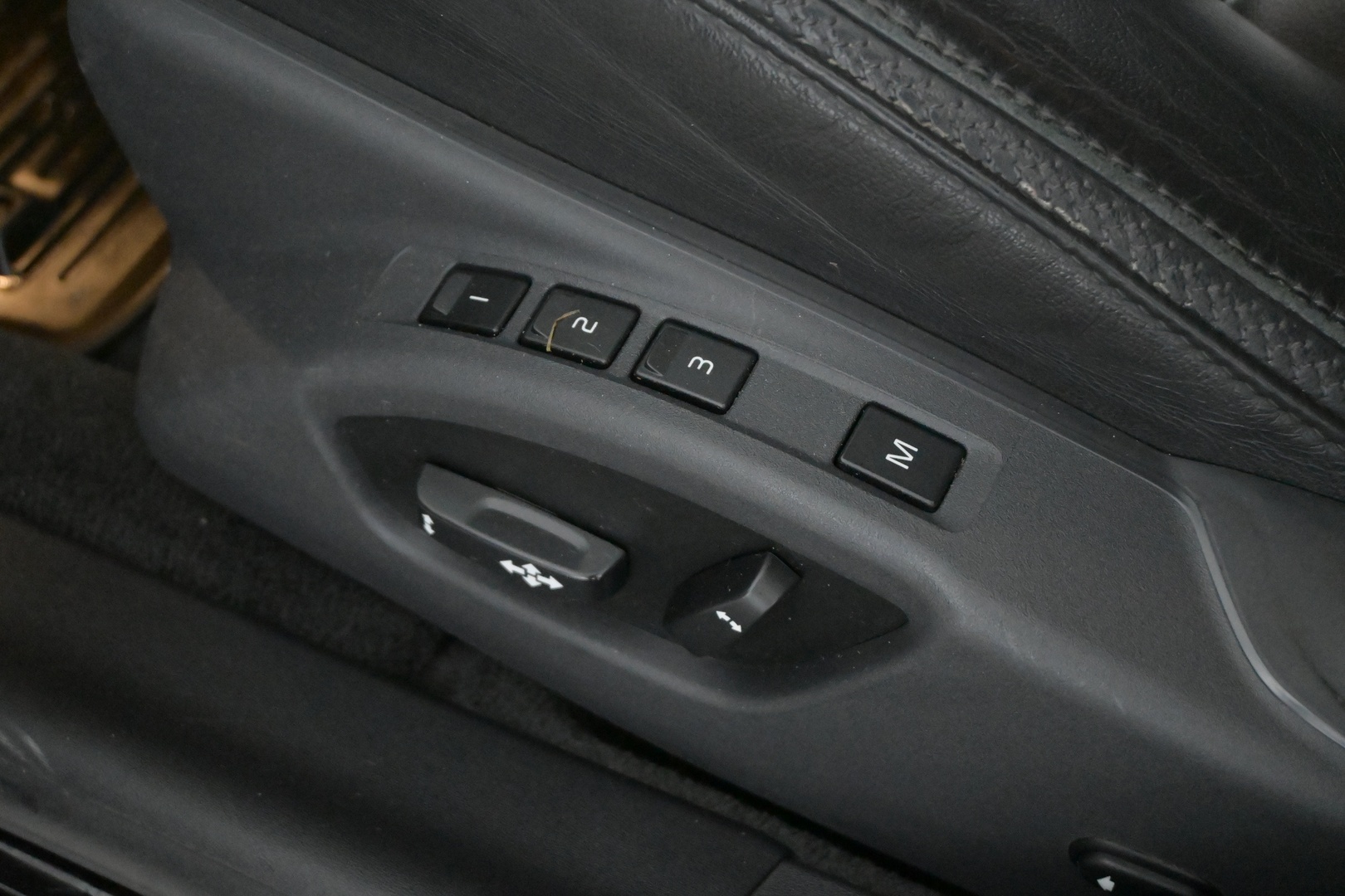 VOLVO XC70 2016