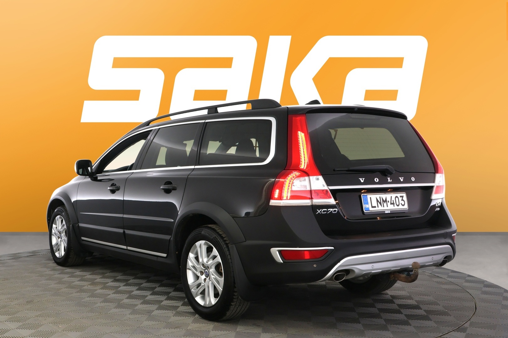 VOLVO XC70 2016