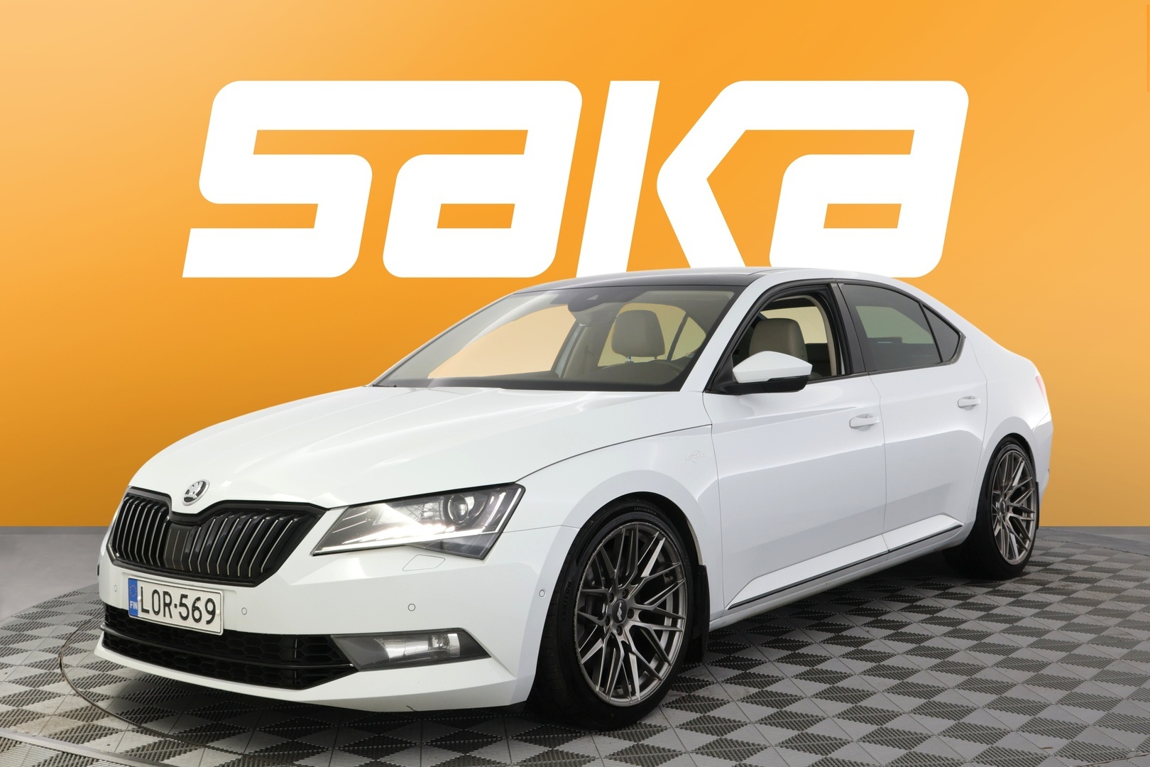 SKODA Superb 2019