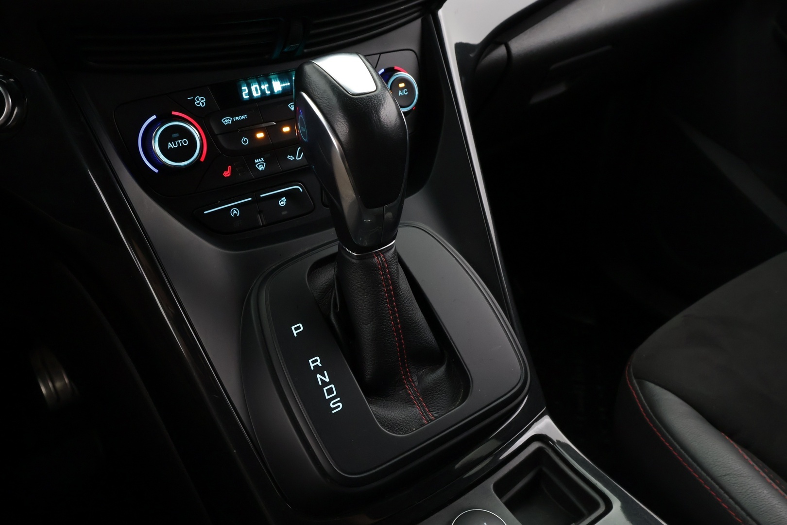 FORD Kuga 2018