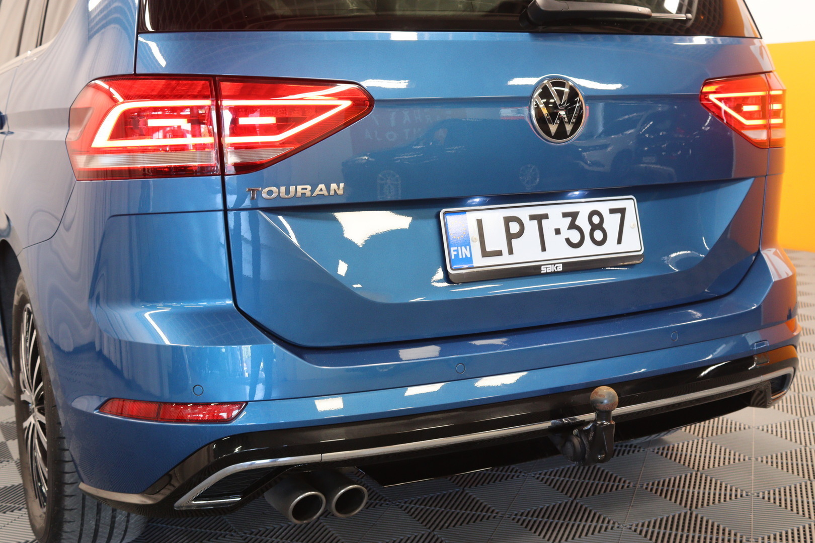 VOLKSWAGEN Touran 2021