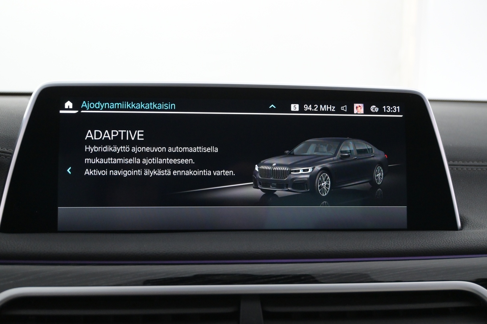BMW 745 2021