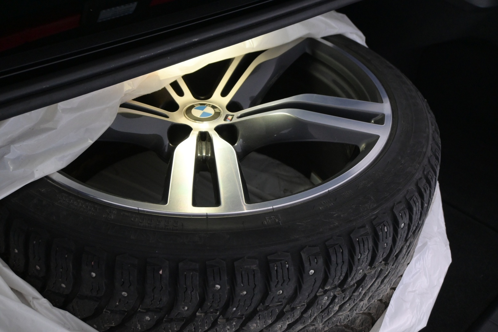 BMW 745 2021