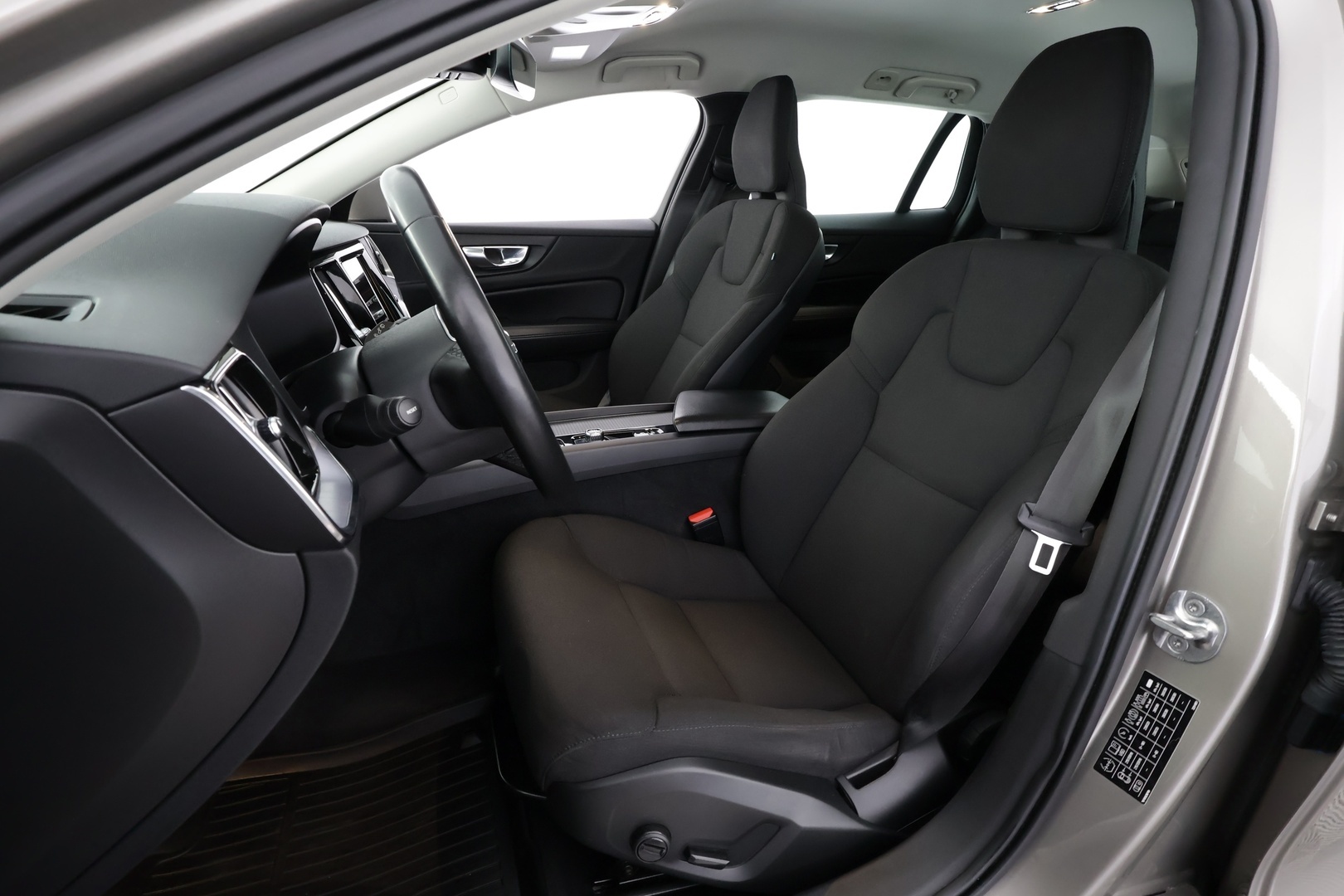 VOLVO V60 Cross Country 2022