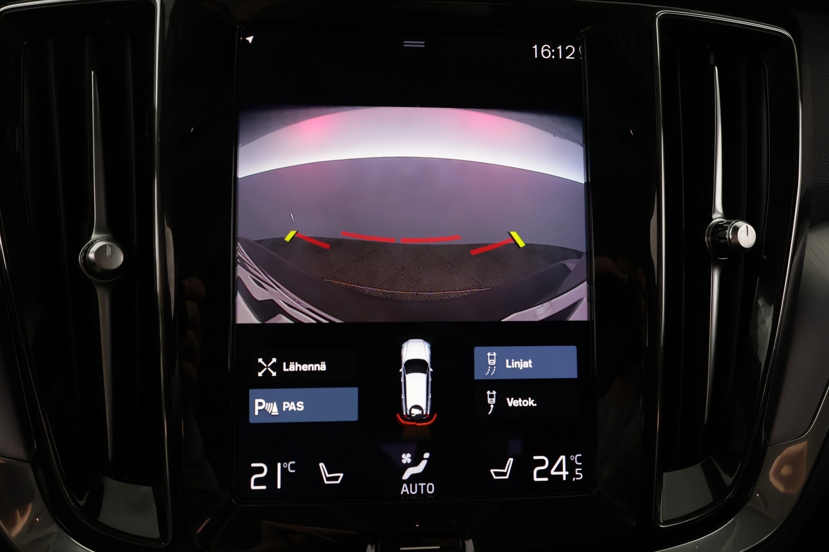 VOLVO V60 Cross Country 2022