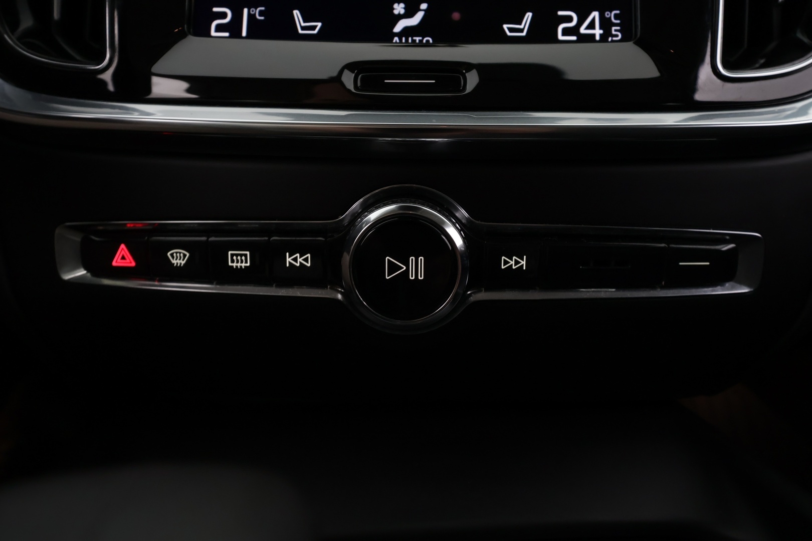 VOLVO V60 Cross Country 2022