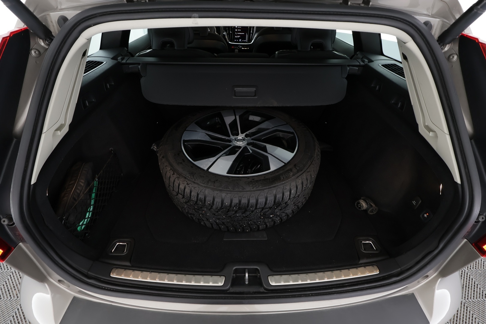 VOLVO V60 Cross Country 2022