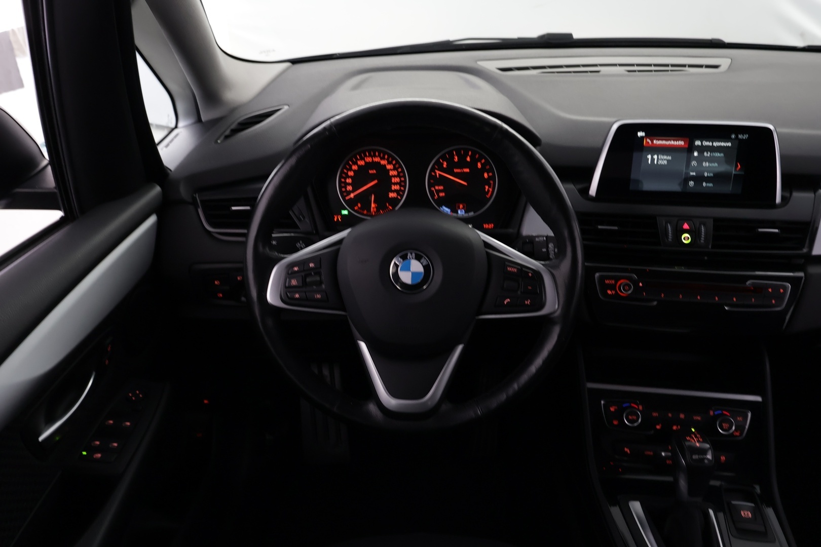 BMW 225 2017