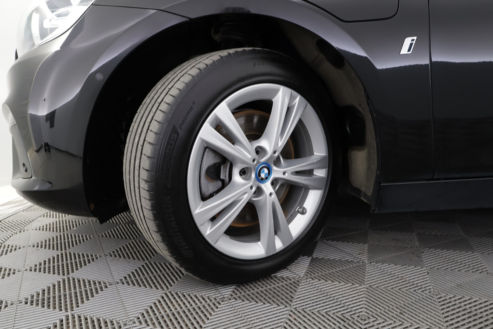 BMW 225 2017