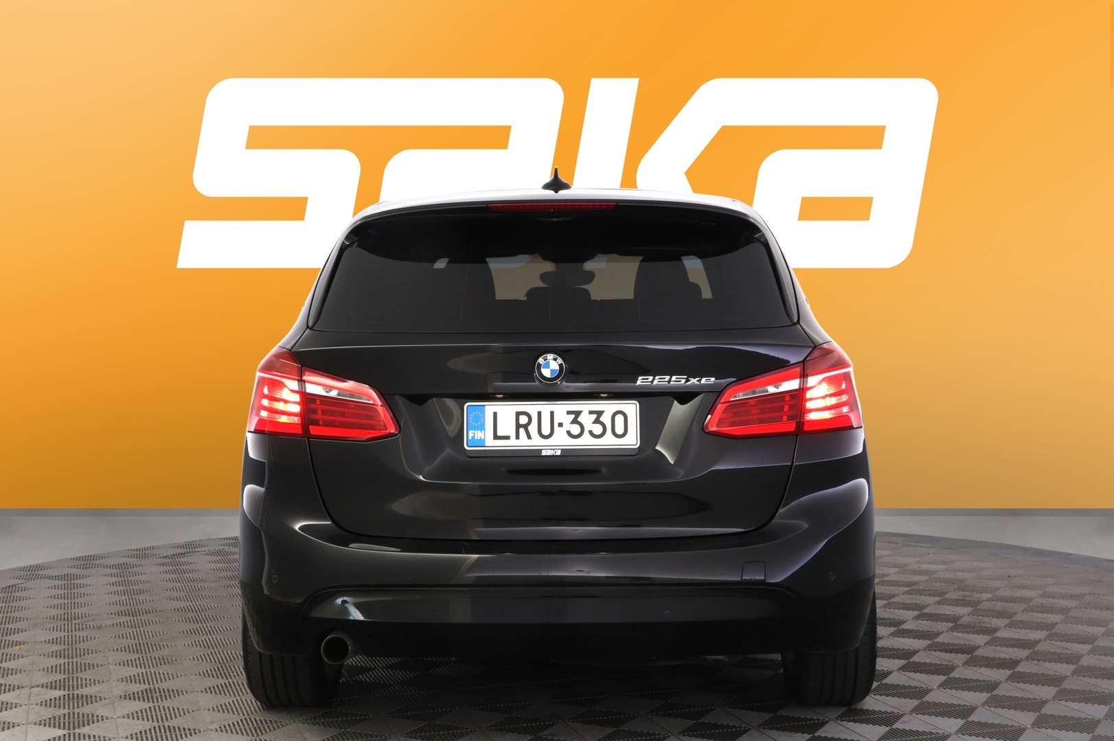 BMW 225 2017