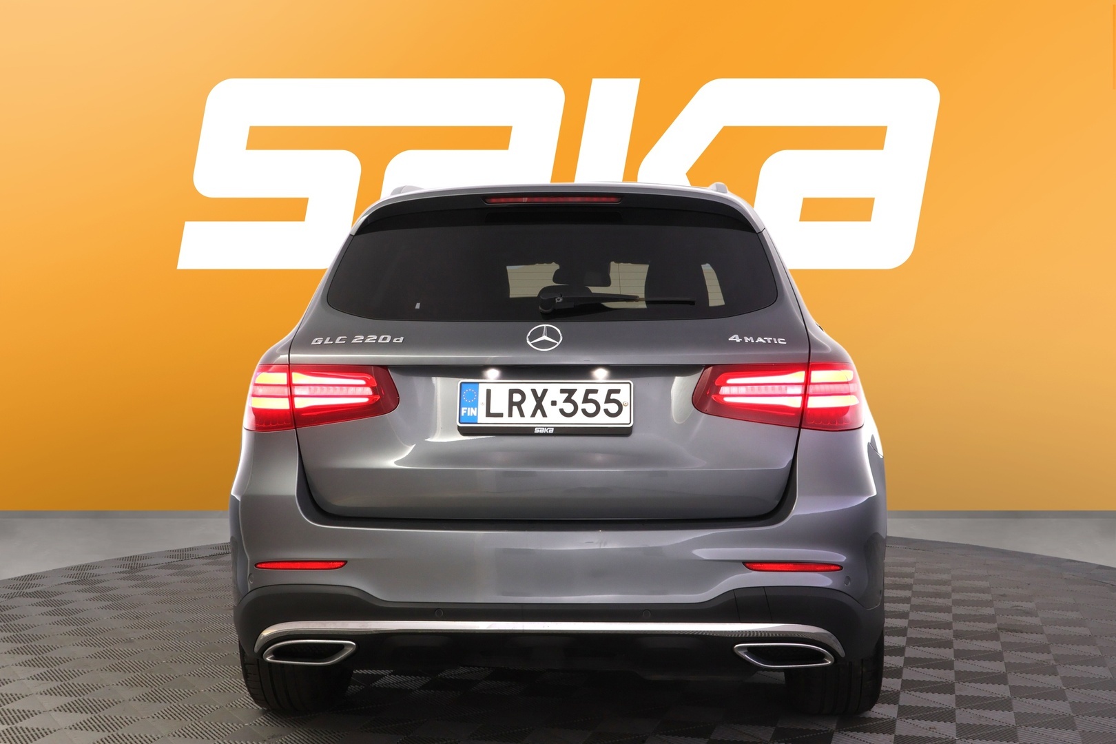 MERCEDES-BENZ GLC 2016