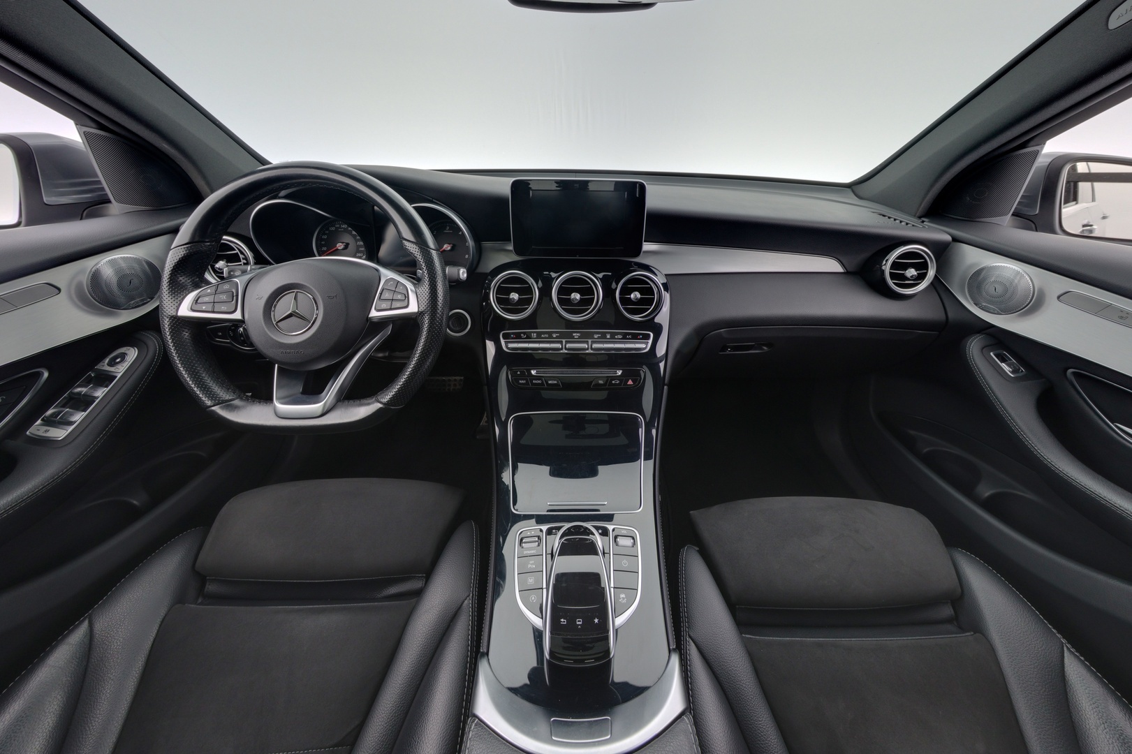 MERCEDES-BENZ GLC 2016
