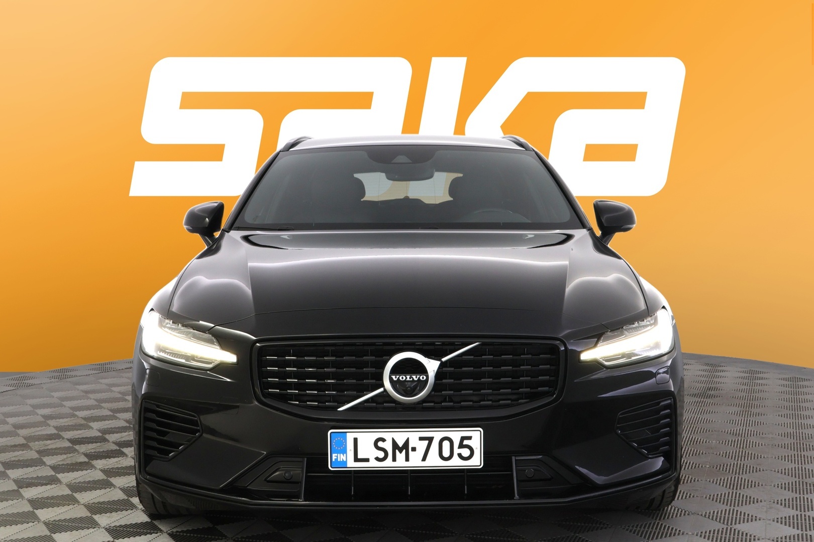 VOLVO V60 2021