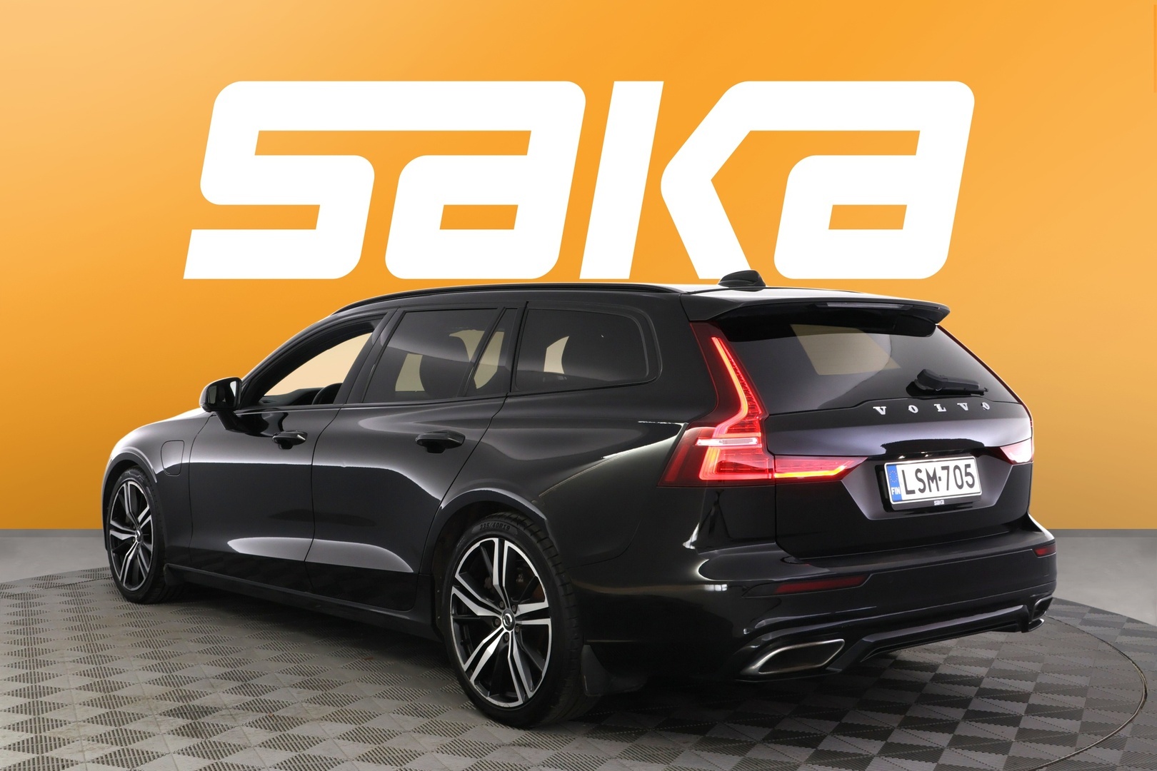 VOLVO V60 2021