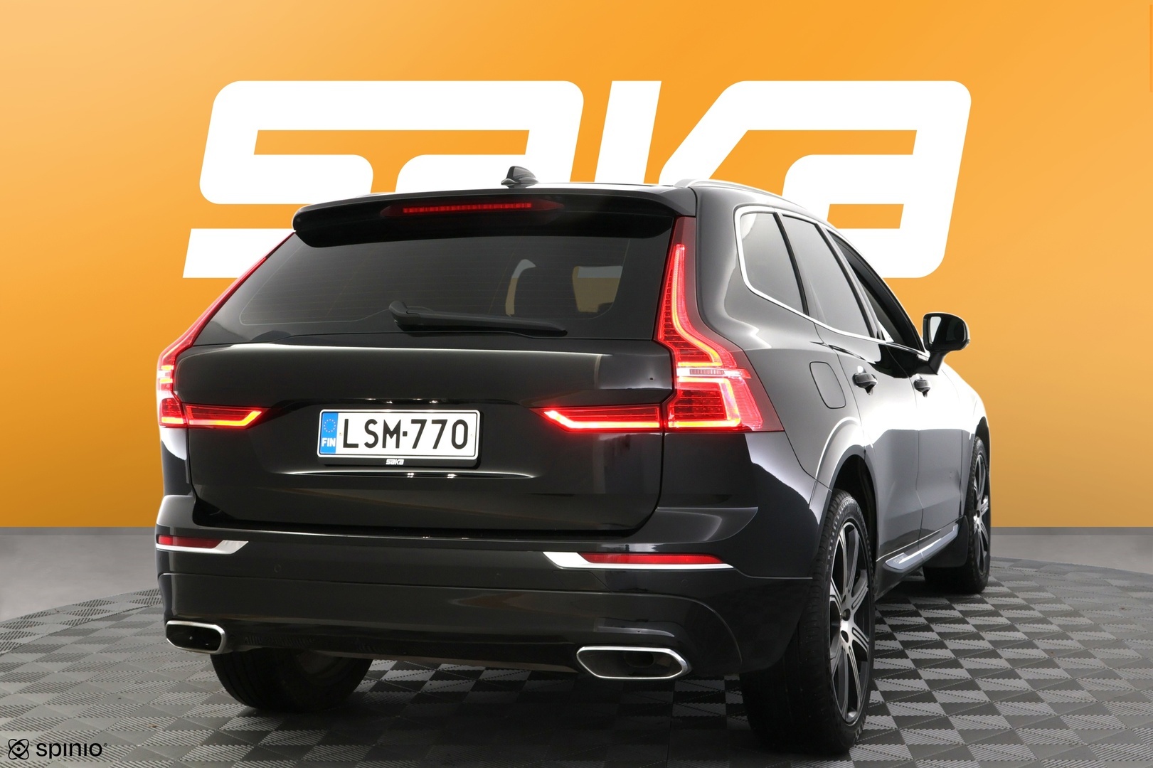 VOLVO XC60 2021