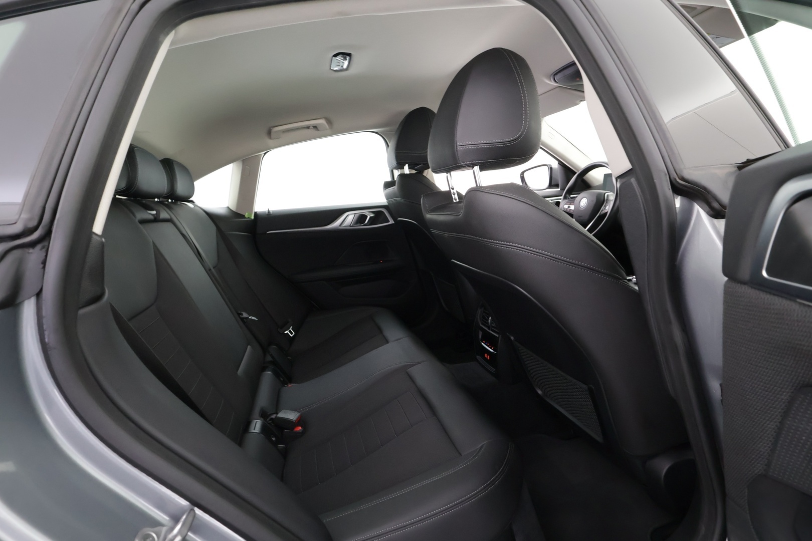 BMW i4 2023