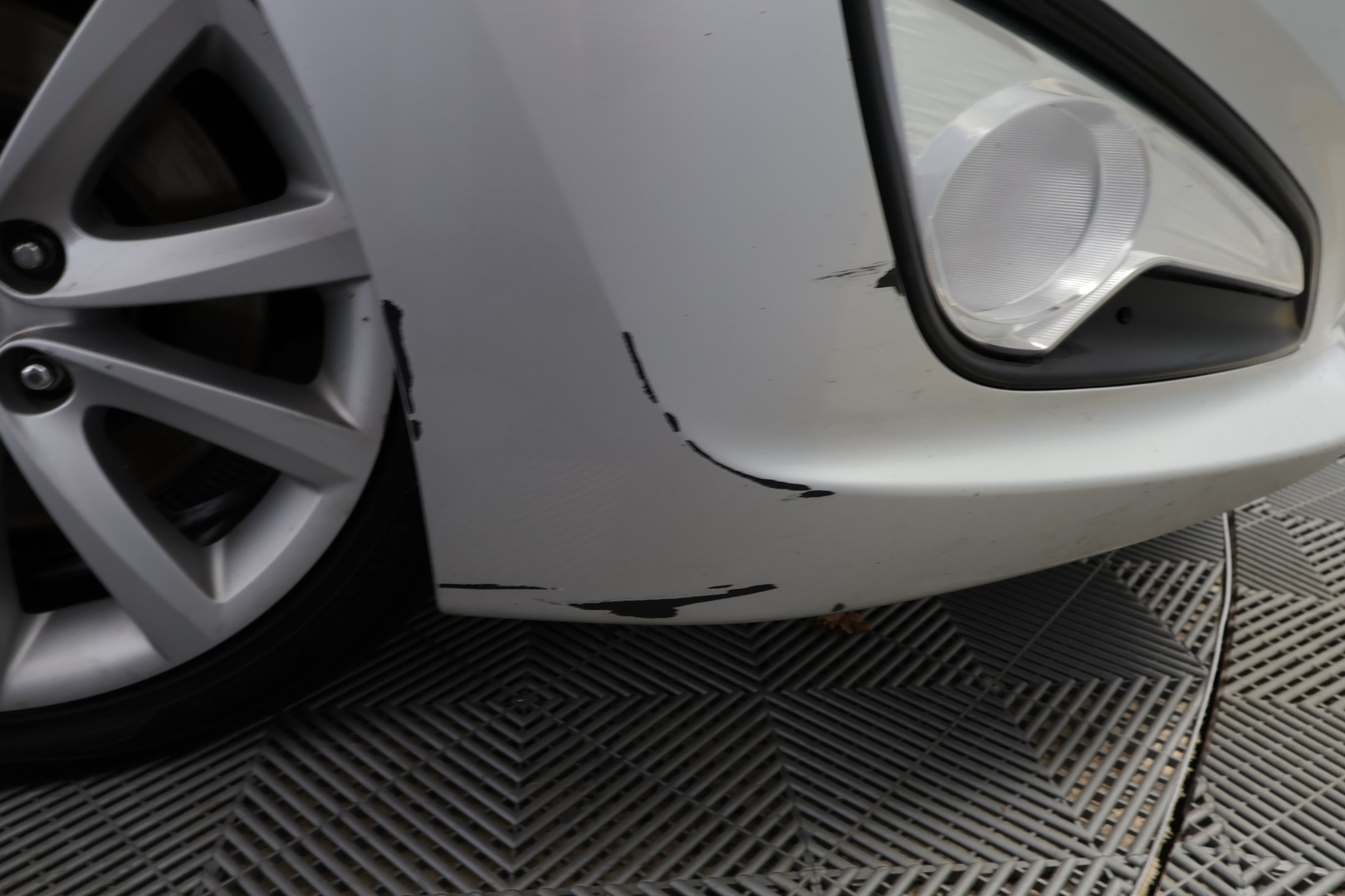 HYUNDAI i40 2012