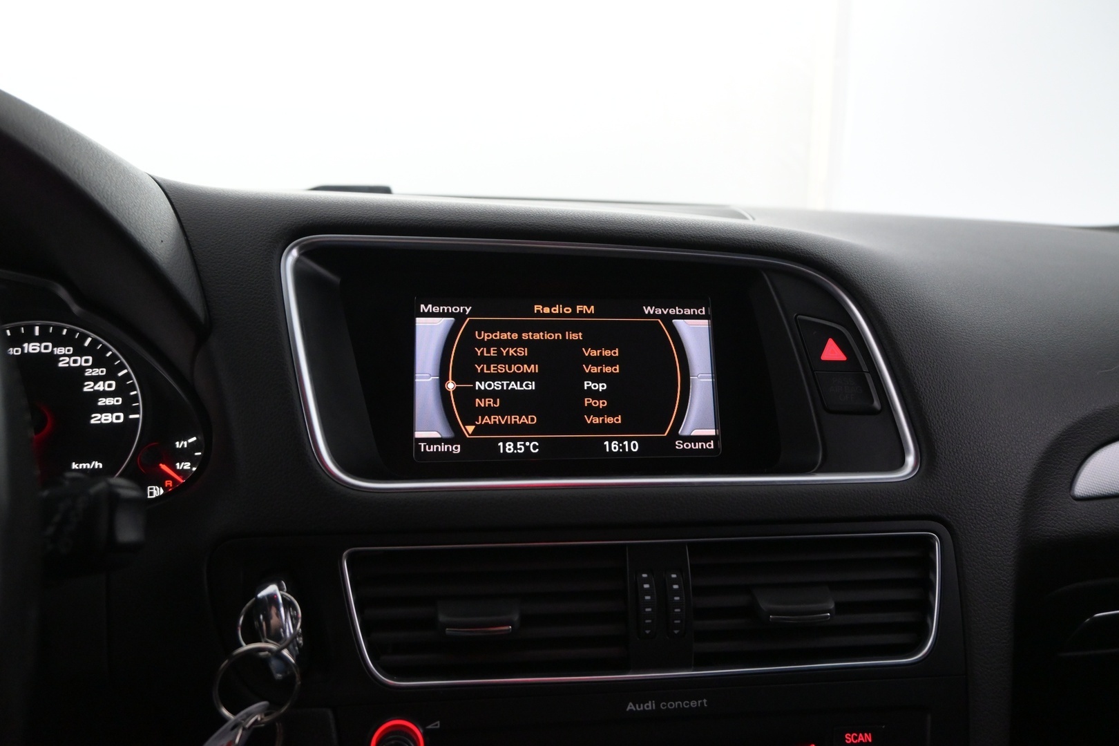 AUDI Q5 2012