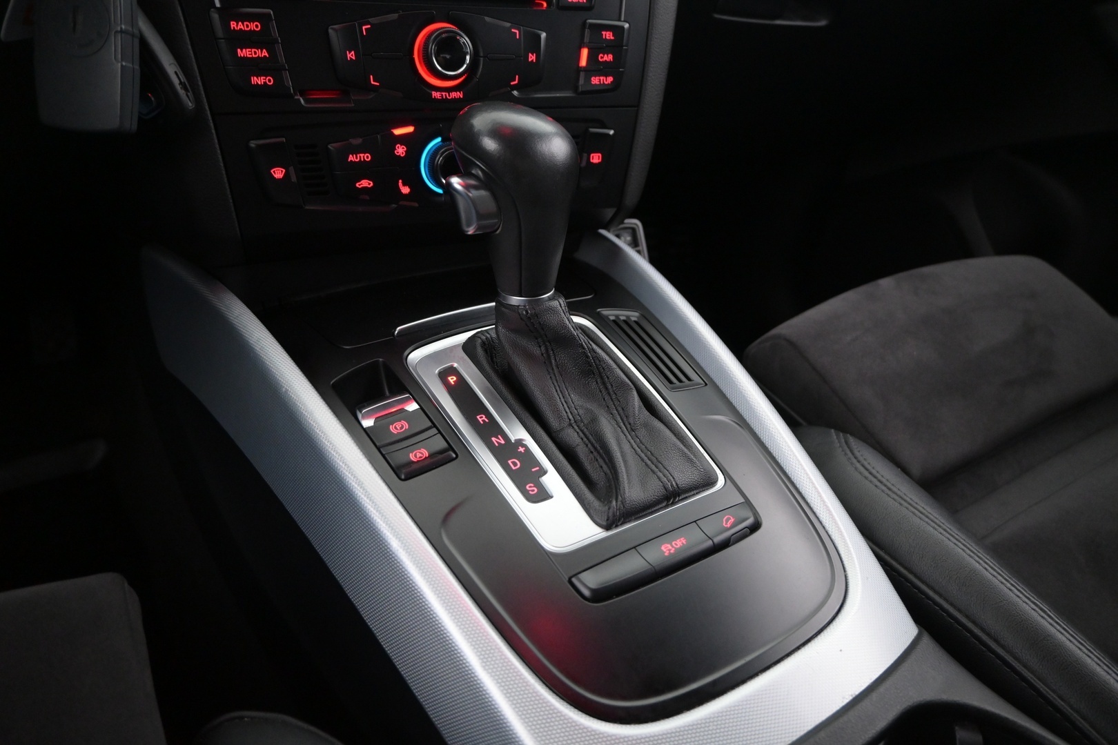 AUDI Q5 2012
