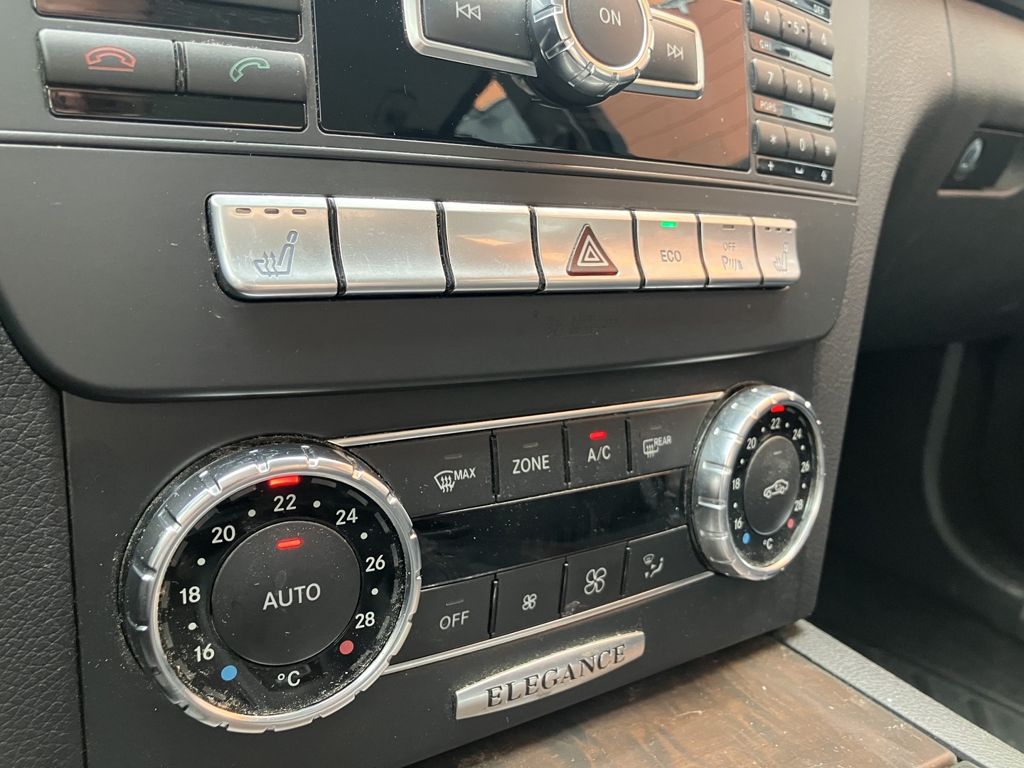 MERCEDES-BENZ C 2012