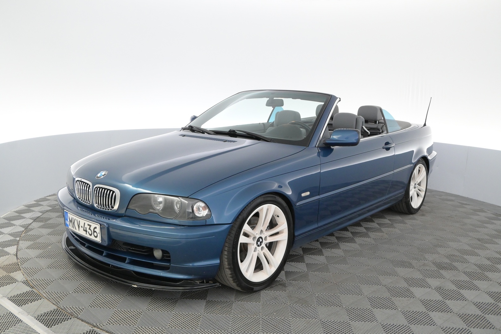 BMW 320 2001