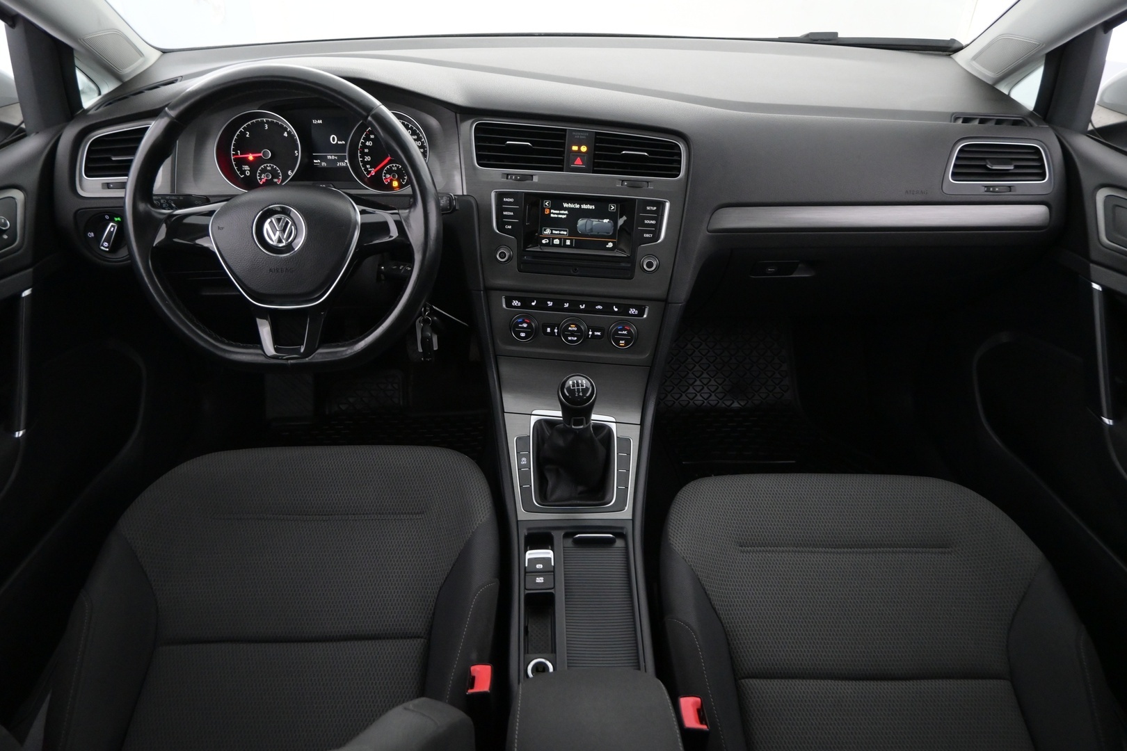 VOLKSWAGEN Golf 2013