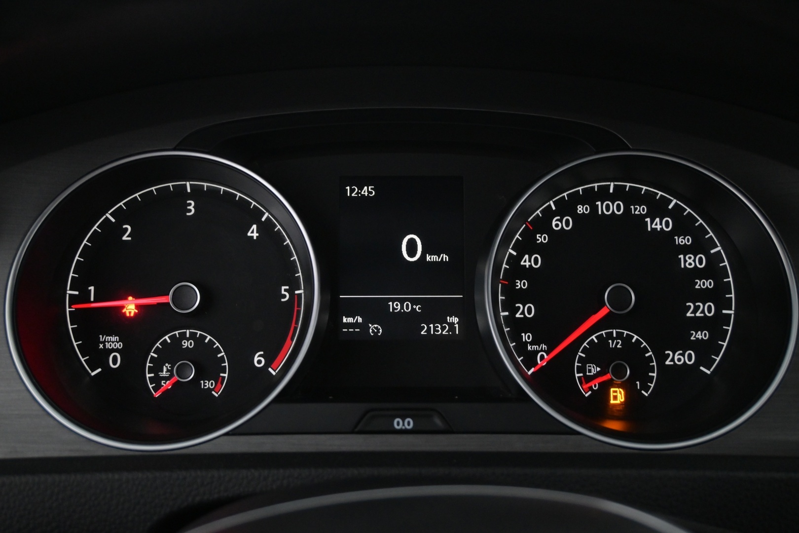 VOLKSWAGEN Golf 2013