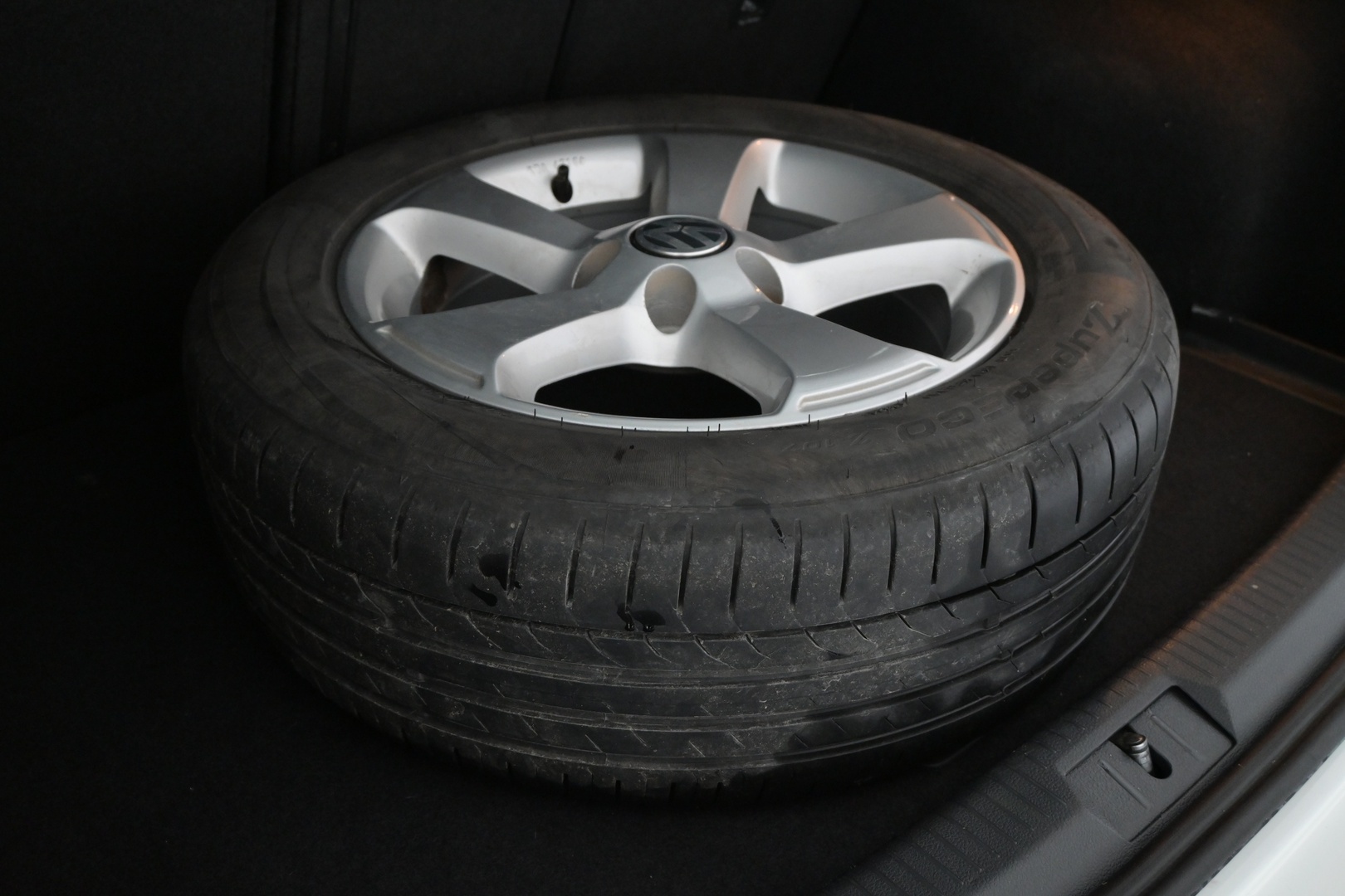 VOLKSWAGEN Golf 2013