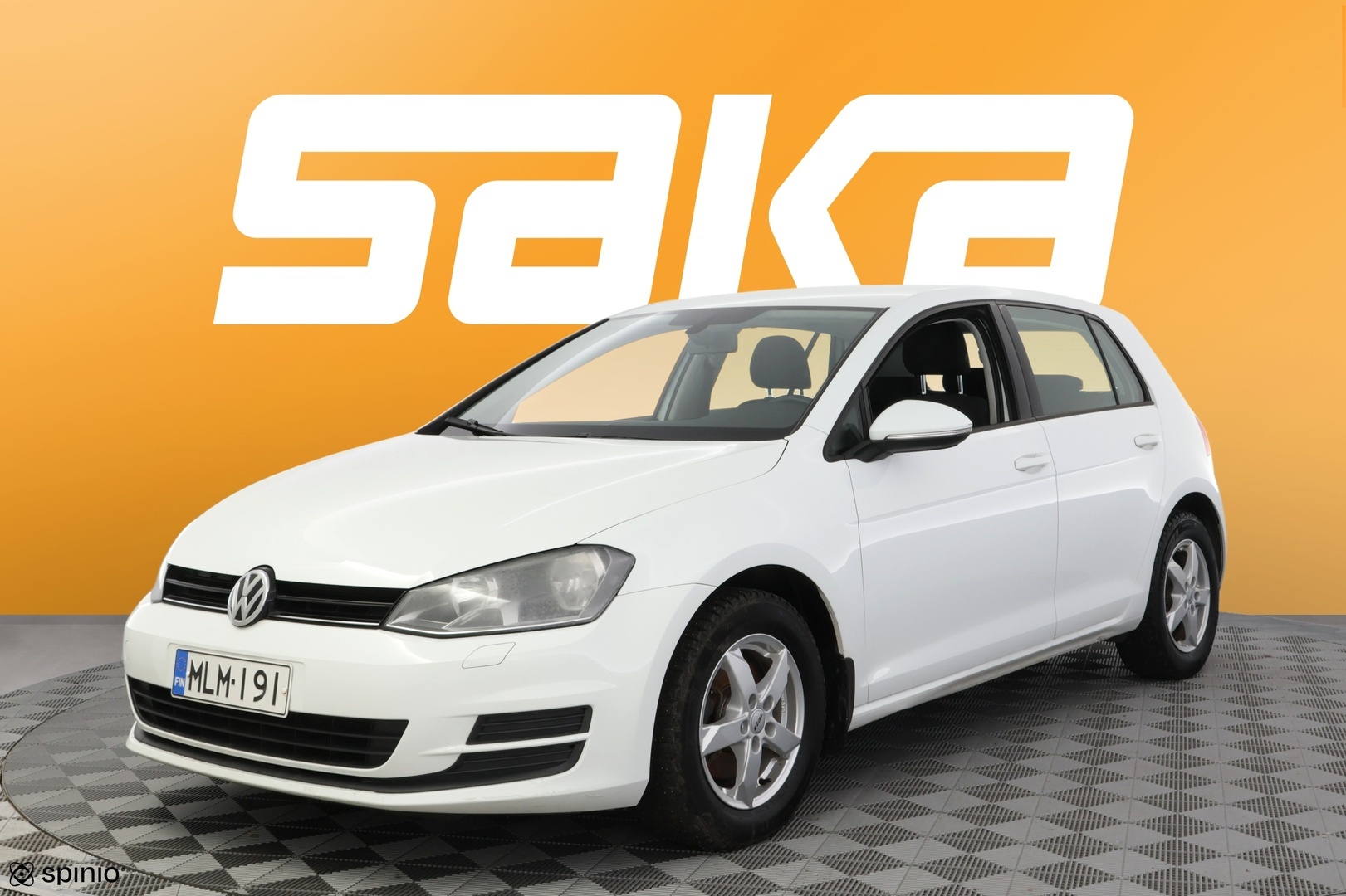 VOLKSWAGEN Golf 2013