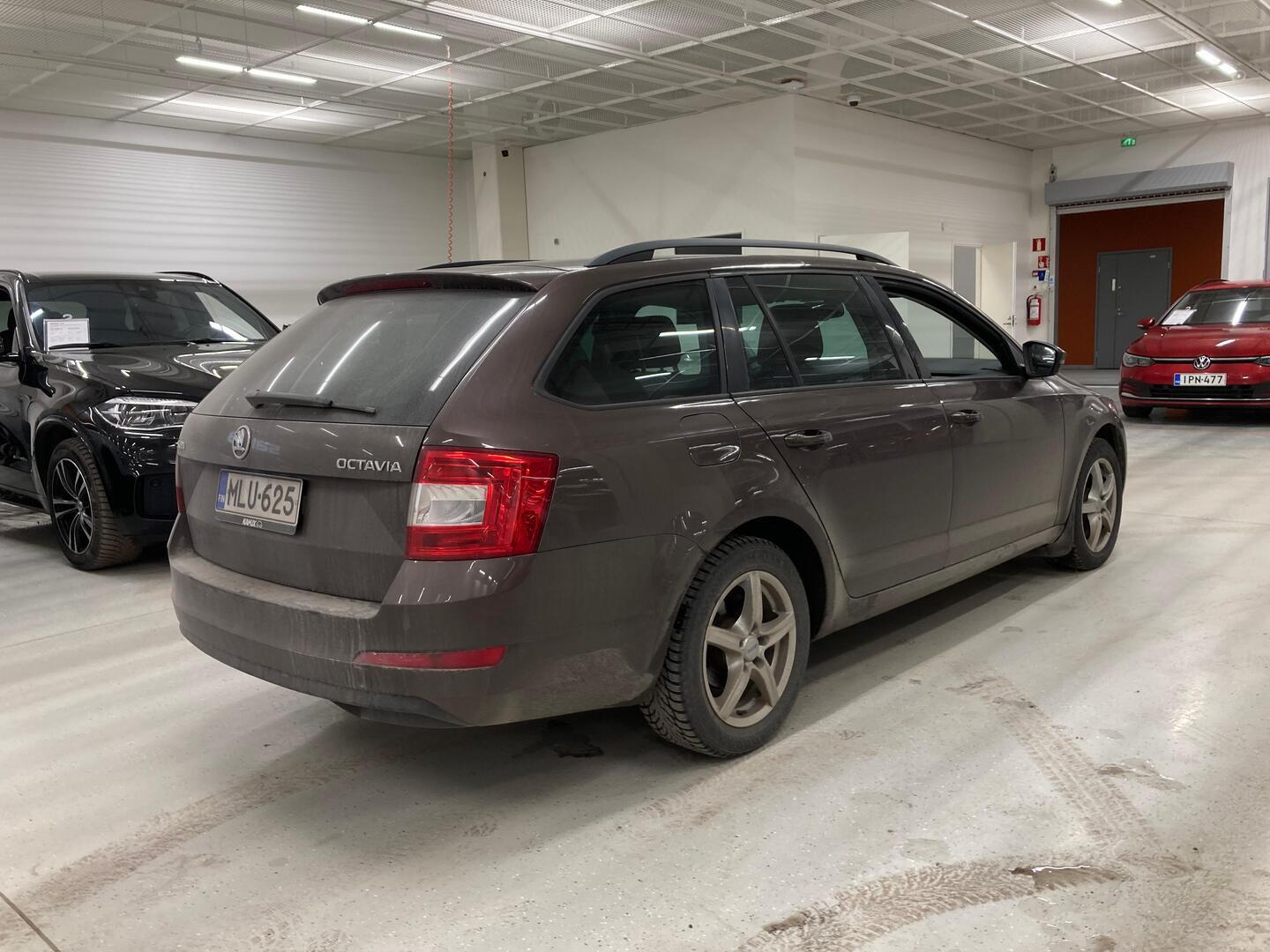 SKODA Octavia 2014