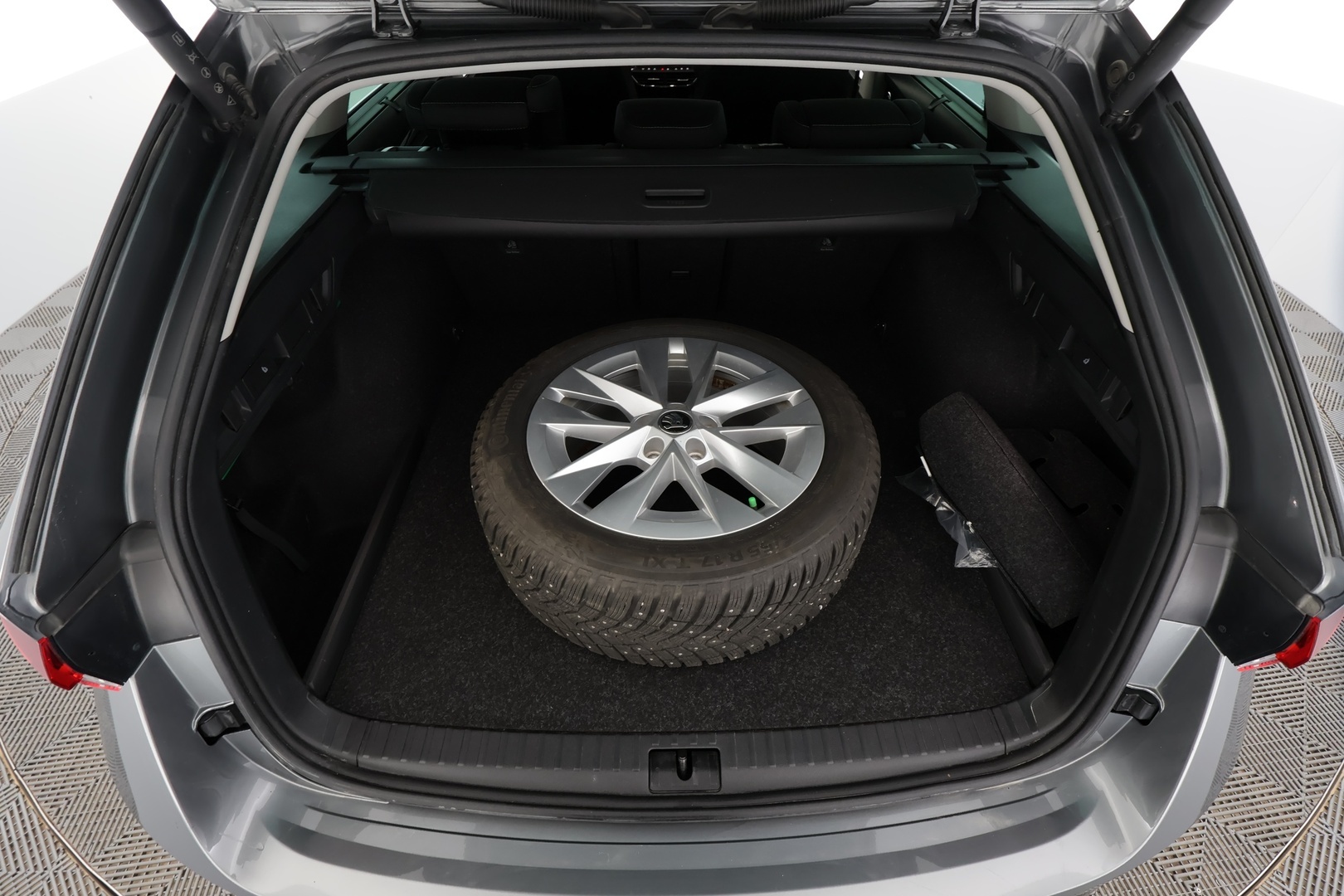 SKODA Octavia 2024